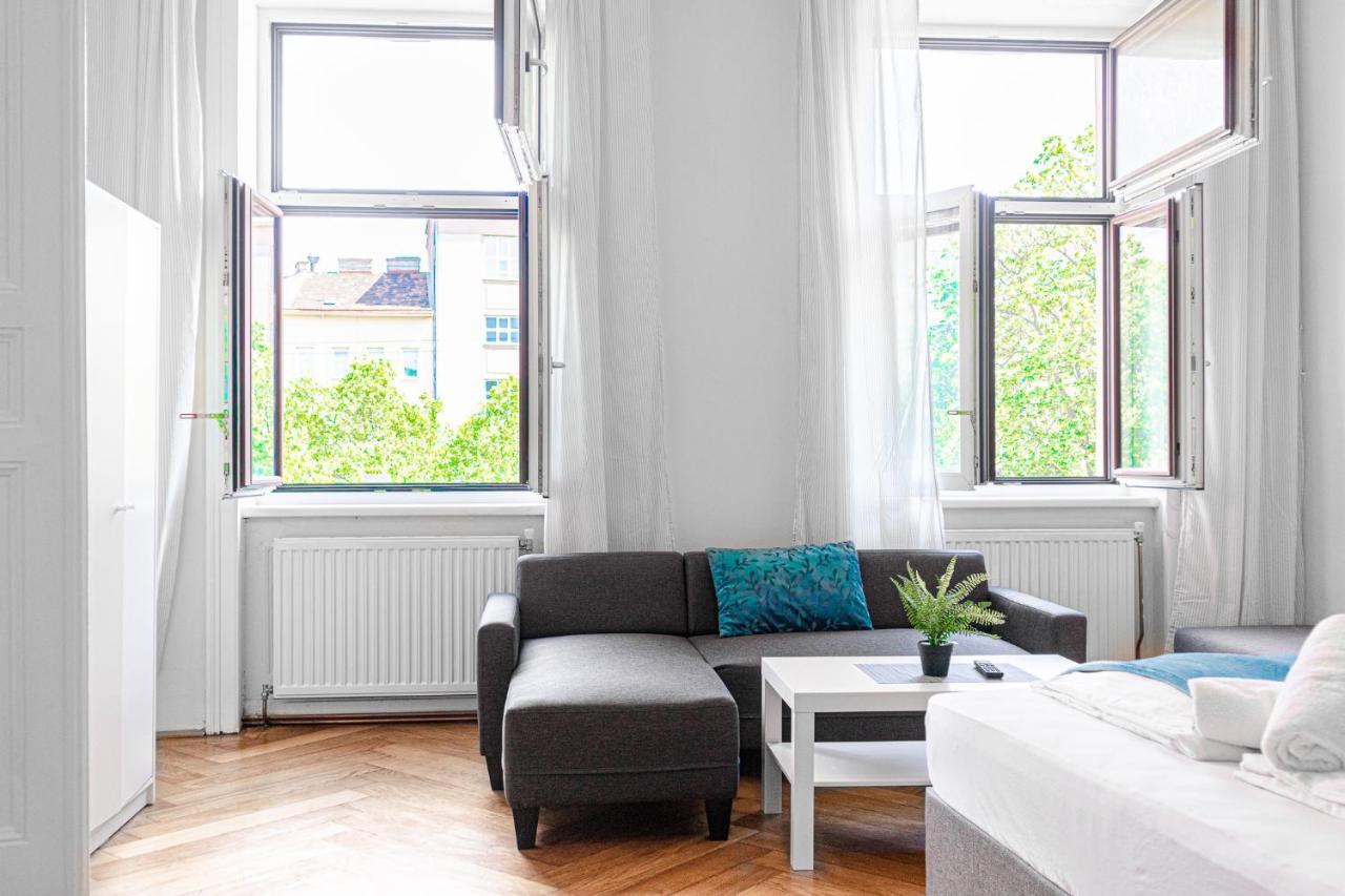 4 Great Apartment Akh - Ideal For Groups Of 19 Wien Eksteriør billede