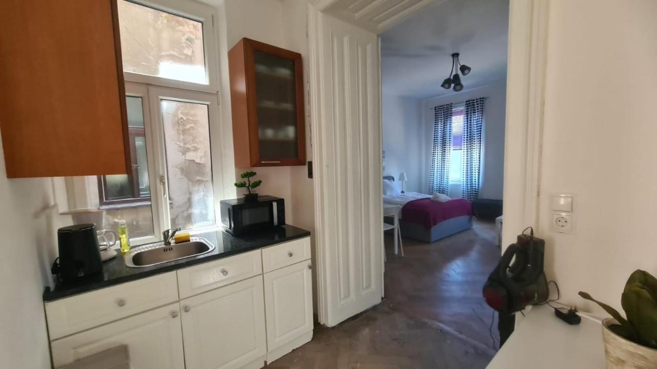 4 Great Apartment Akh - Ideal For Groups Of 19 Wien Eksteriør billede