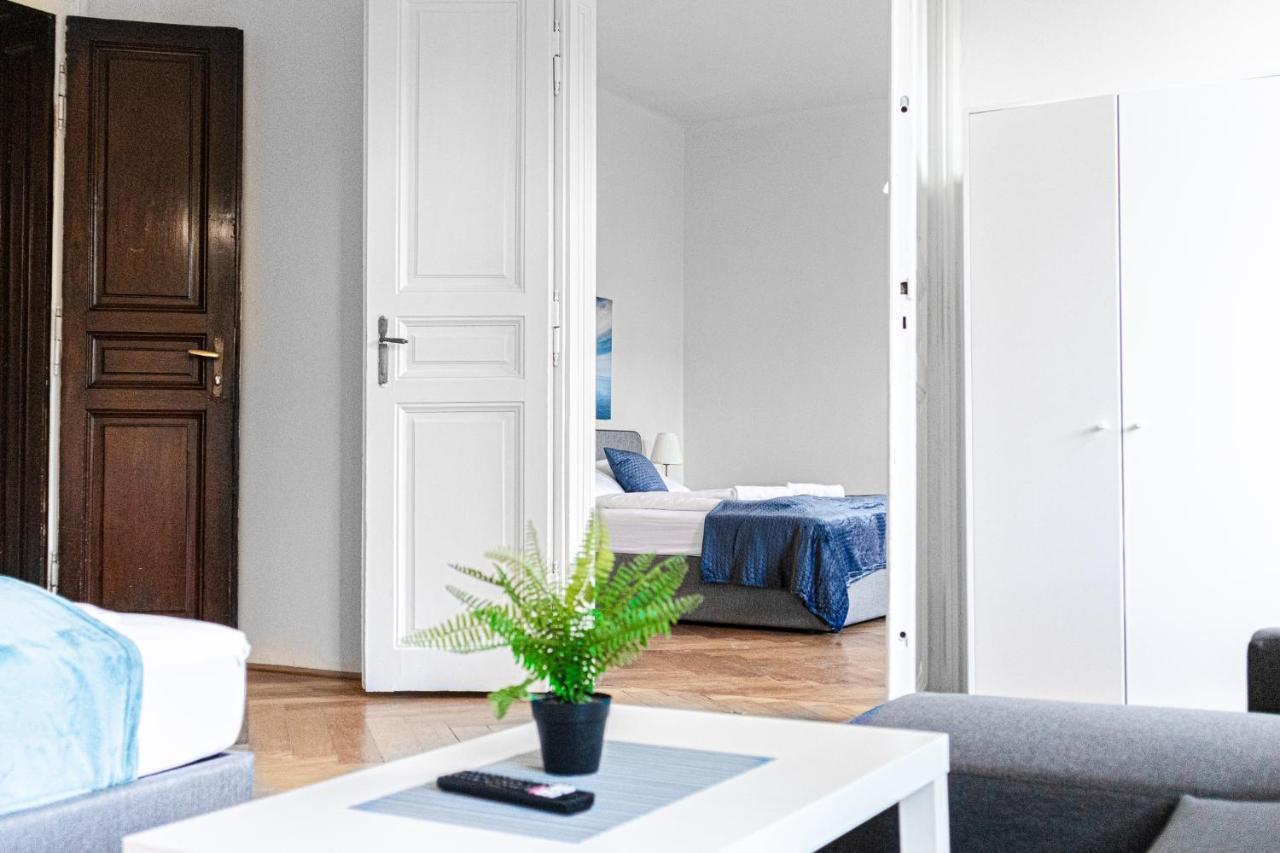 4 Great Apartment Akh - Ideal For Groups Of 19 Wien Eksteriør billede